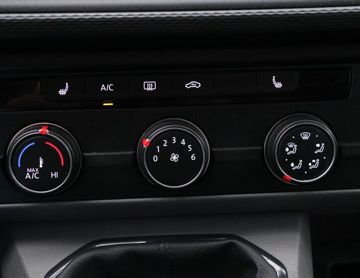 Volkswagen Transporter Kombi 2,0 l 110 kw