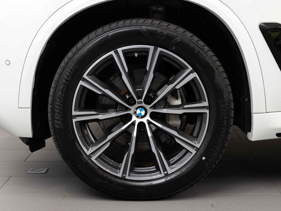 BMW X5 SUV / Terénní 3,0 l 280 kw