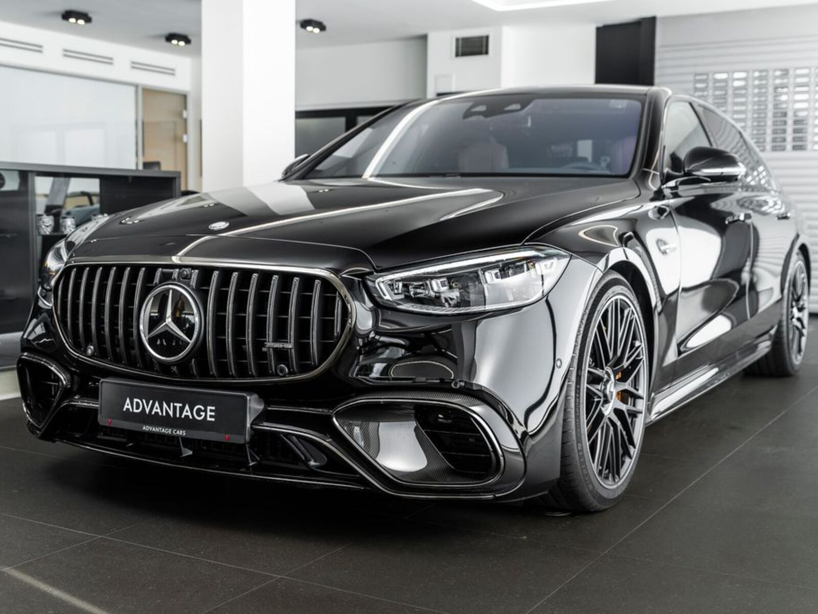 Mercedes-Benz Třídy S 1