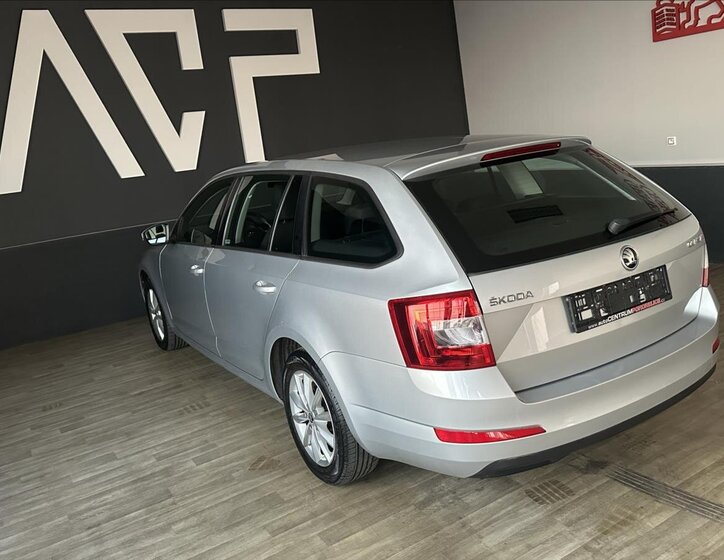 Škoda Octavia Kombi 1,6 l 81 kw