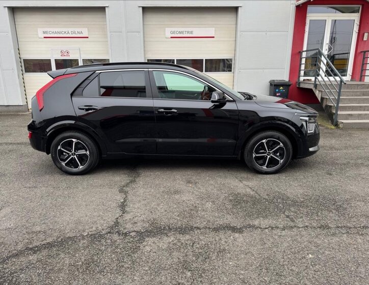 KIA Niro CUV 1,6 l 95 kw