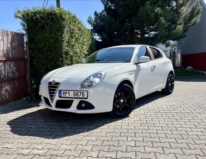 Alfa Romeo Giulietta 1
