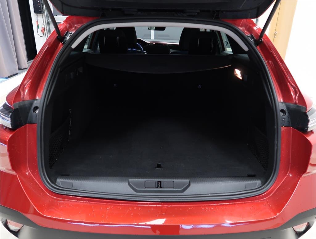 Peugeot 308 Kombi 1,2 l 96 kw