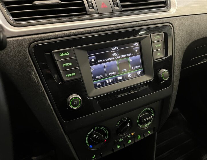 Škoda Rapid Liftback 1,2 l 66 kw