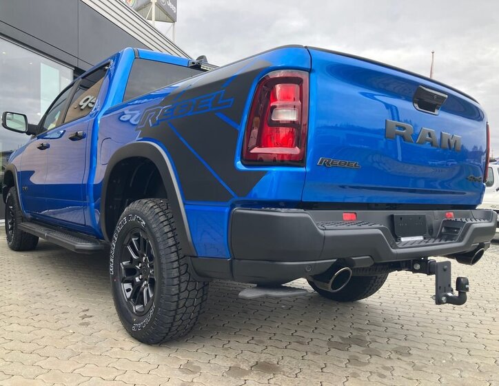 Dodge RAM Pick-up 3,0 l 313 kw