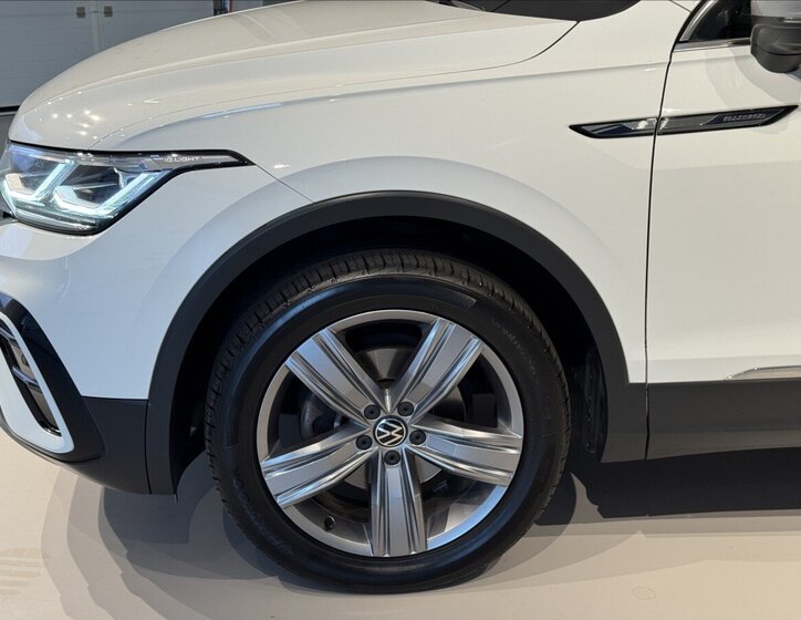 Volkswagen Tiguan Allspace 5
