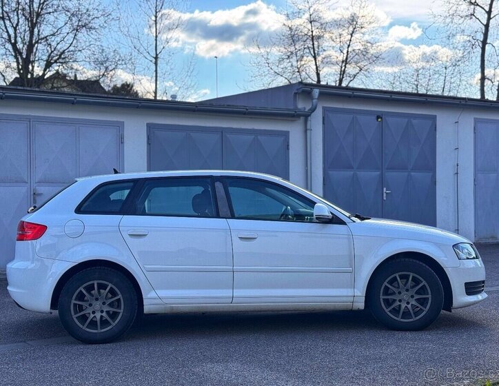 Audi A3 Kombi 0,0 77 kw