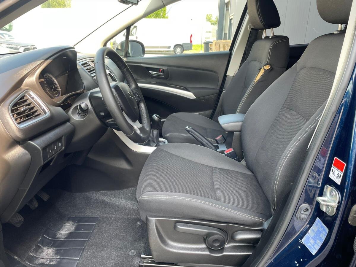 Suzuki SX4 S-Cross SUV 998,0 82 kw