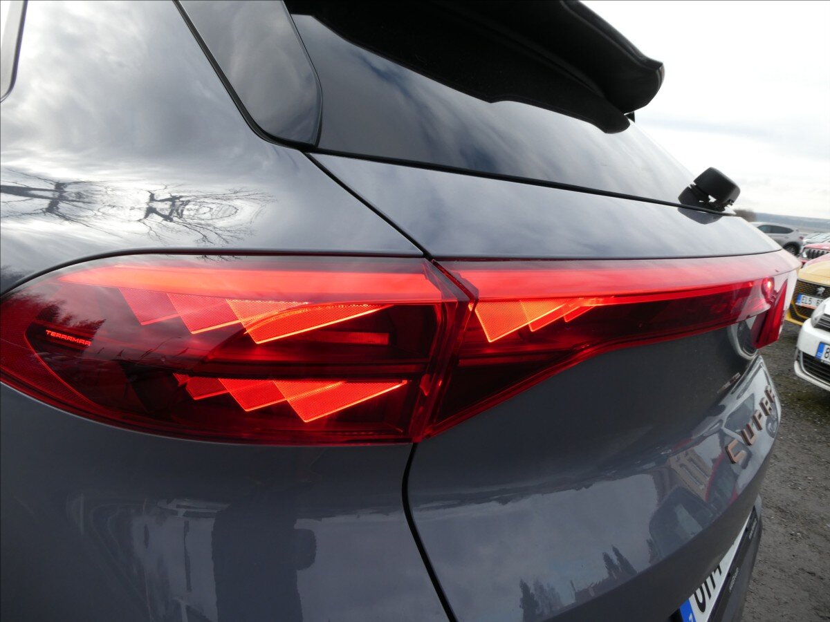 Cupra Terramar SUV / Terénní 2,0 l 195 kw
