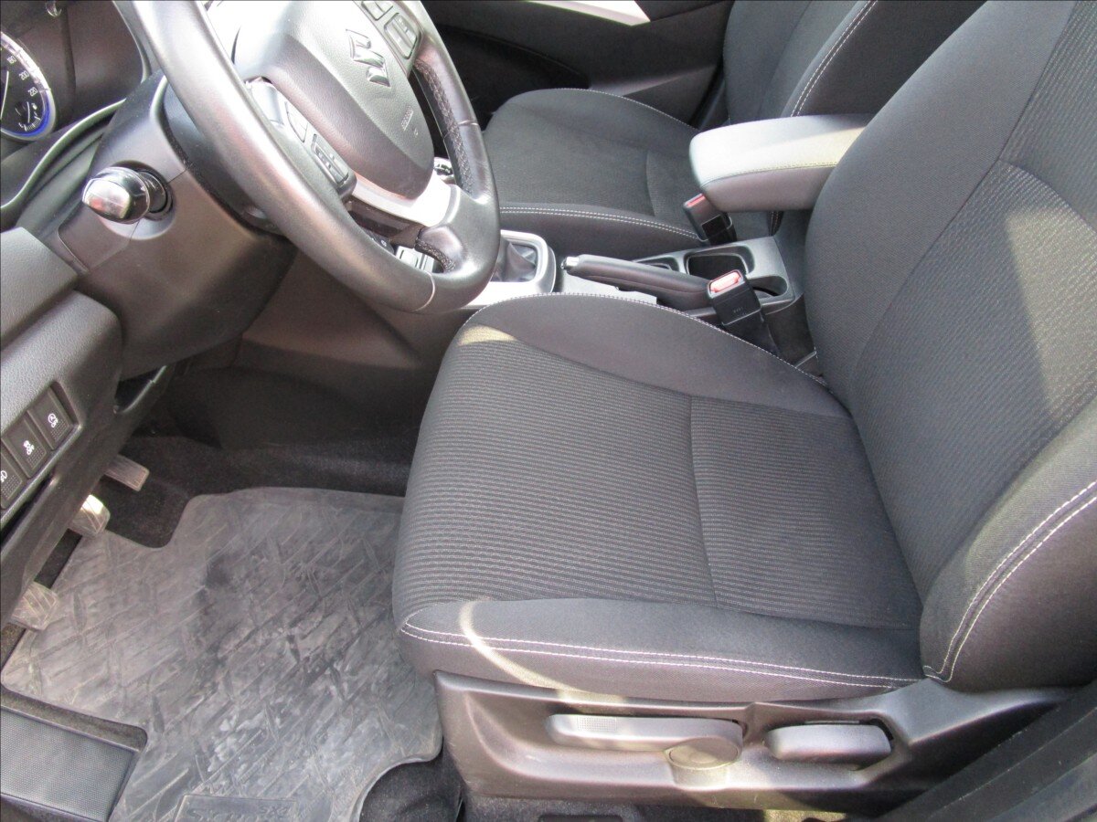 Suzuki SX4 Hatchback 998,0 82 kw