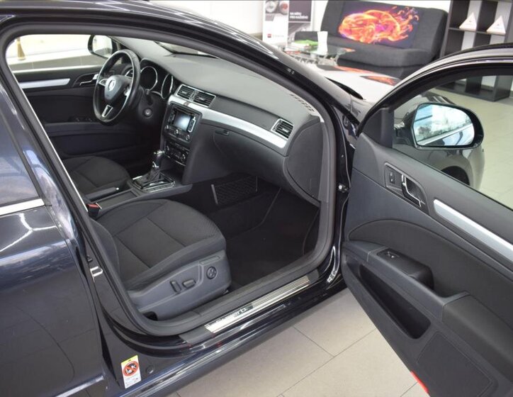 Škoda Superb 14