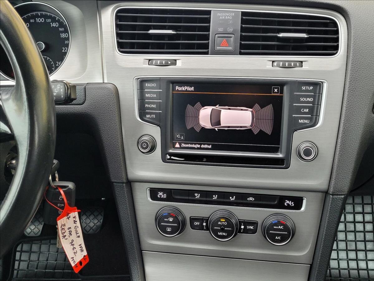 Volkswagen Golf Kombi 1,6 l 81 kw