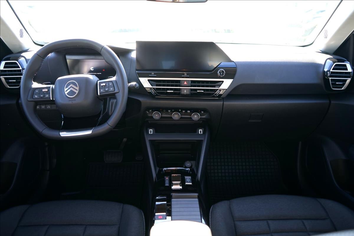 Citroën C4 X Sedan / Limuzína 1,2 l 96 kw