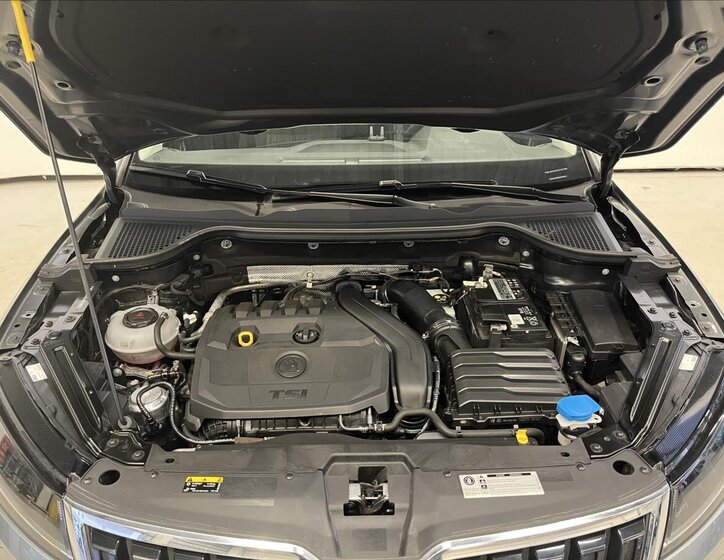 Škoda Karoq SUV 1,5 l 110 kw