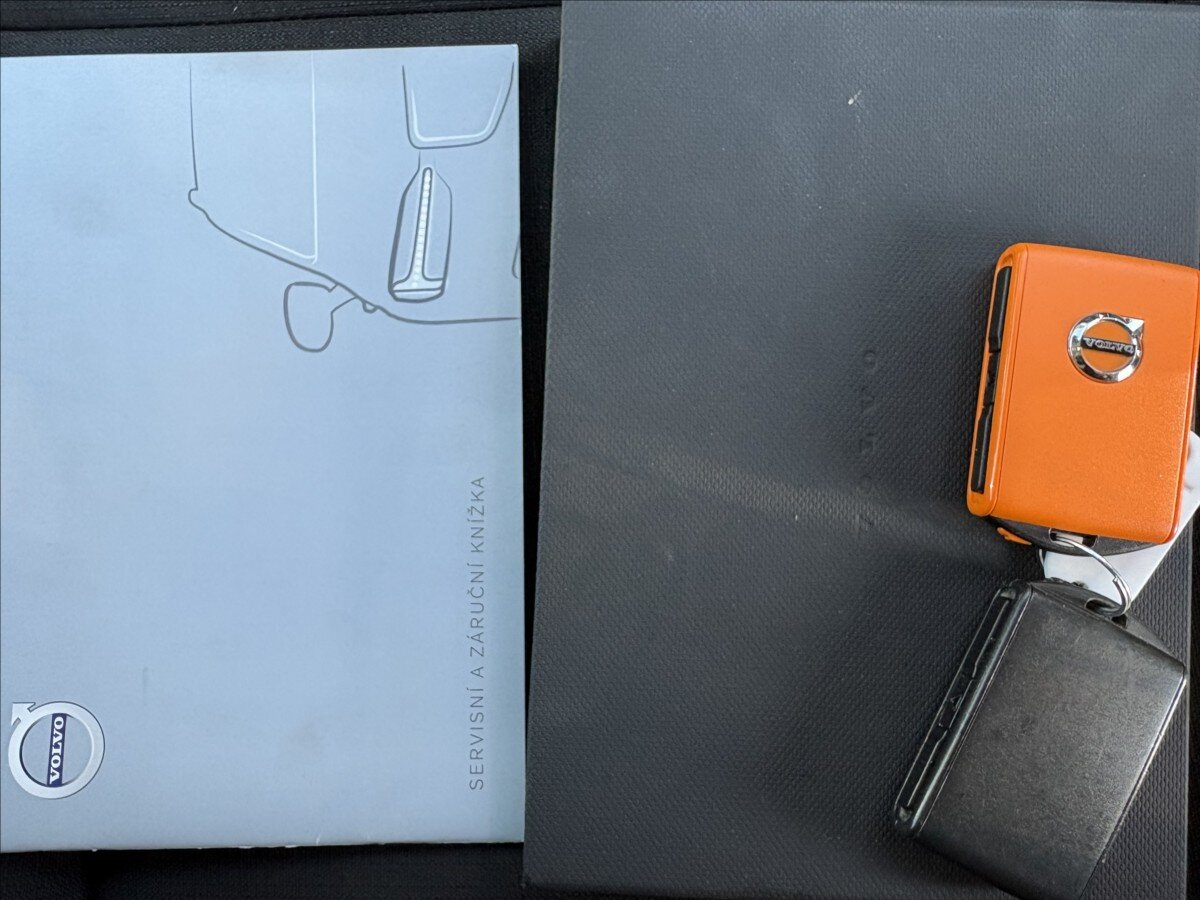 Volvo XC40 Kombi 1,5 l 95 kw