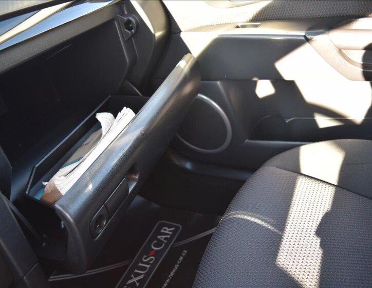 Mazda 3 Hatchback 1,3 l 62 kw