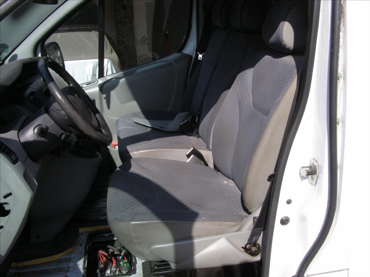 Renault Trafic Skříň 2,0 l 84 kw