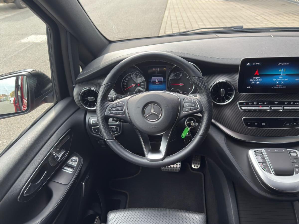 Mercedes-Benz Třídy V MPV 2,0 l 174 kw