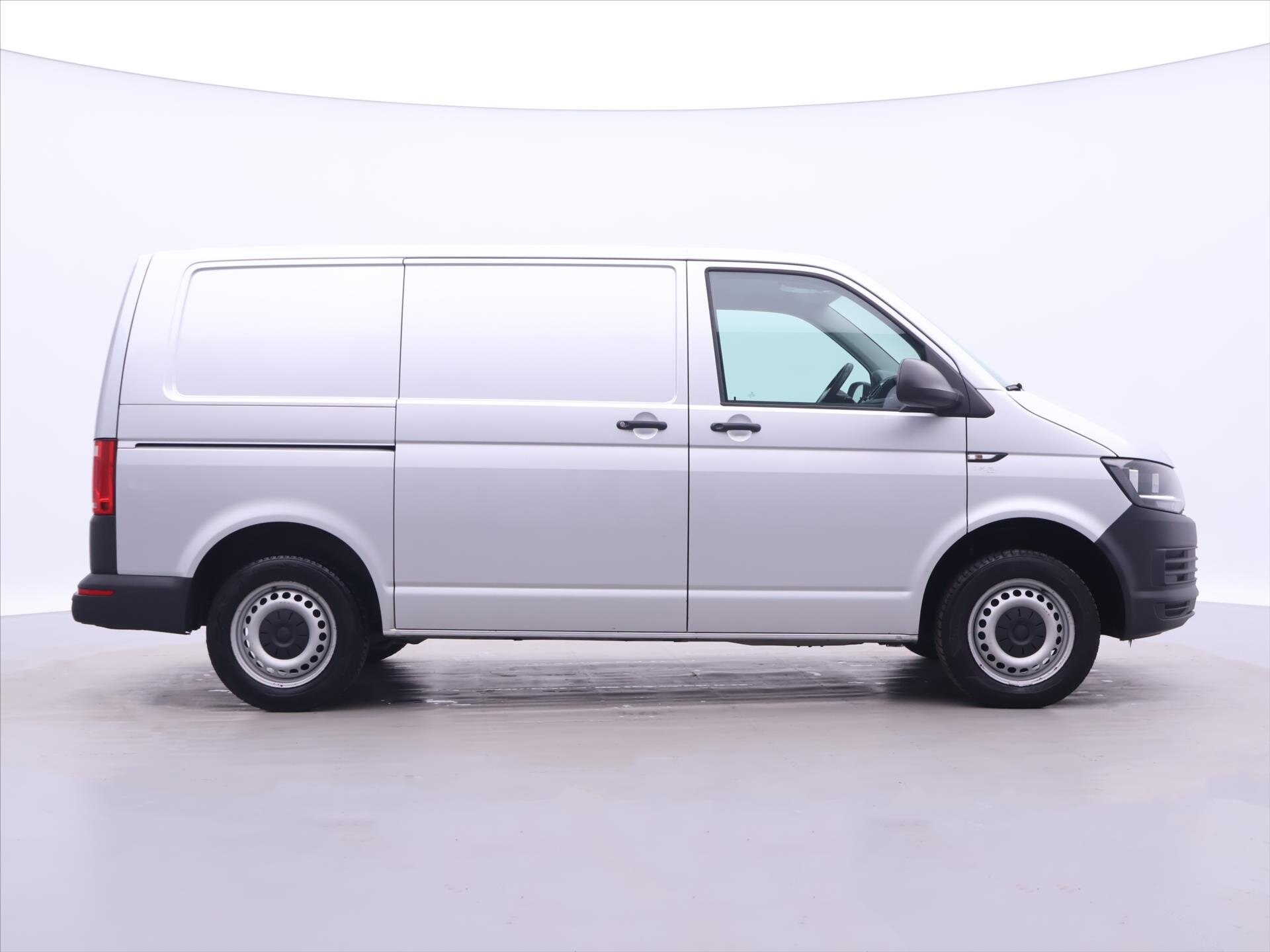 Volkswagen Transporter Skříň 2,0 l 75 kw