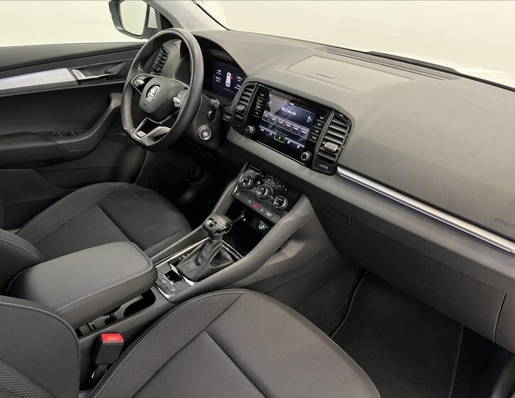 Škoda Karoq SUV 1,5 l 110 kw