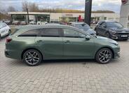 KIA Ceed 8