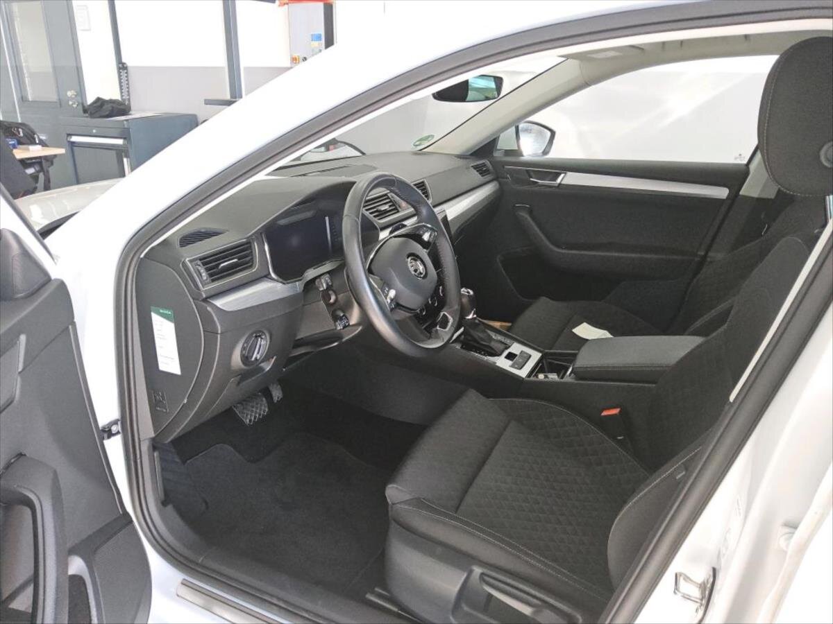 Škoda Superb Kombi 2,0 l 110 kw