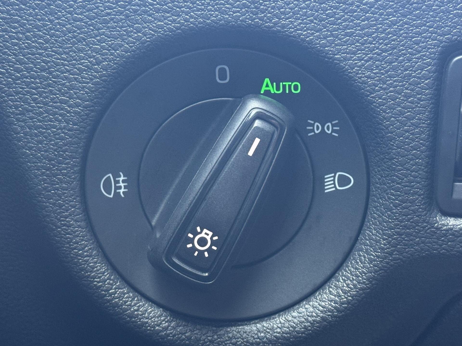 Škoda Kamiq SUV / Terénní 1,5 l 110 kw