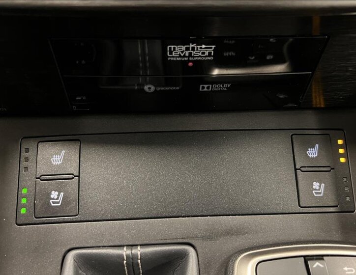 Lexus IS Sedan 2,5 l 164 kw