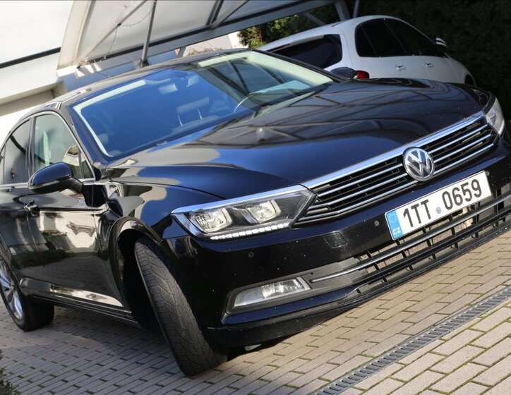 Volkswagen Passat Sedan 2,0 l 110 kw