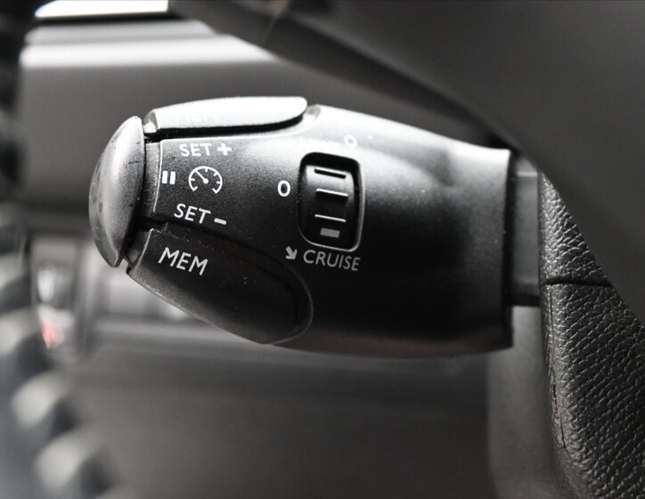 Peugeot 308 Kombi 1,5 l 96 kw