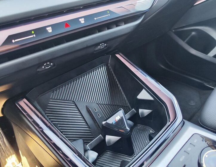 BMW X3 SUV / Terénní 2,0 l 145 kw