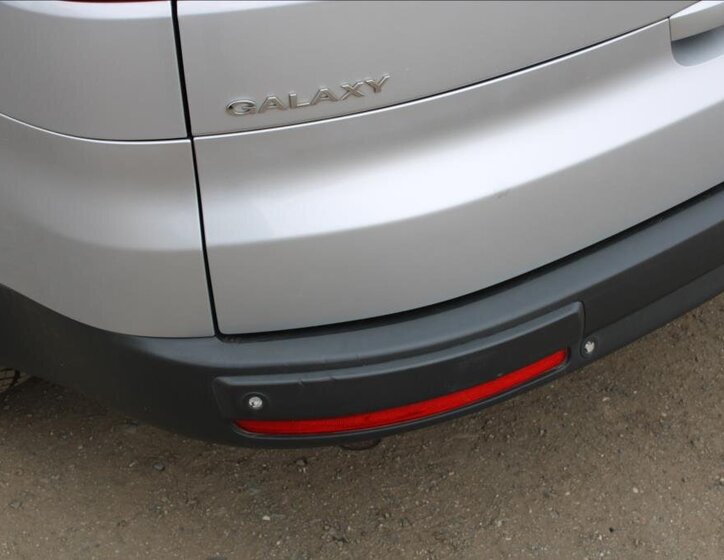 Ford Galaxy Kombi 2,0 l 103 kw