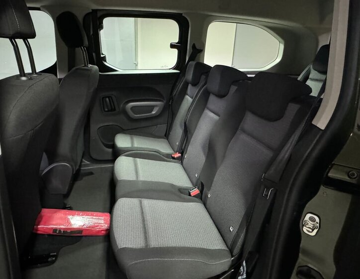 Toyota ProAce City Verso MPV 1,5 l 96 kw