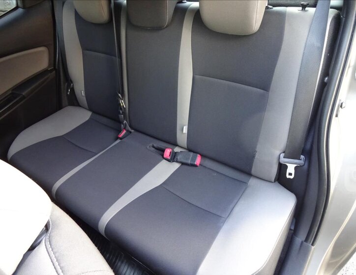 Toyota Yaris Kombi 1,3 l 73 kw