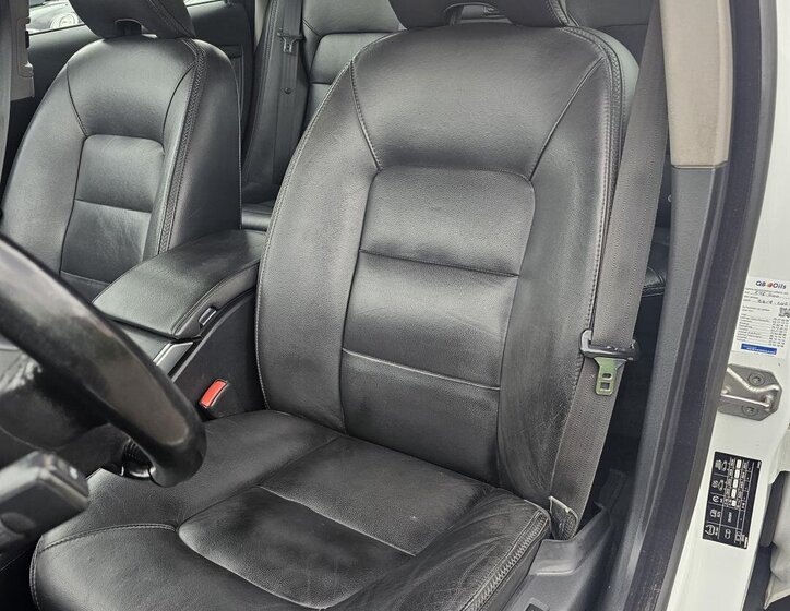 Volvo XC70 Kombi 2,0 l 133 kw