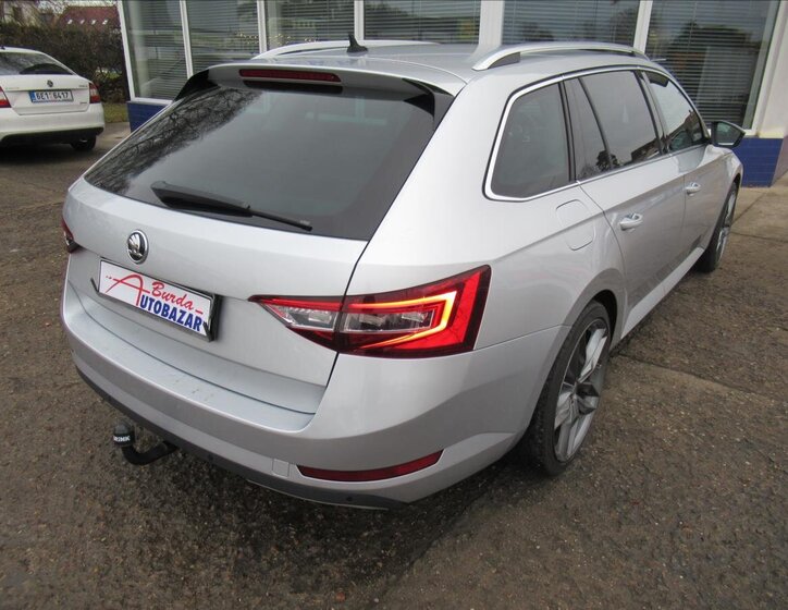 Škoda Superb Kombi 2,0 l 110 kw