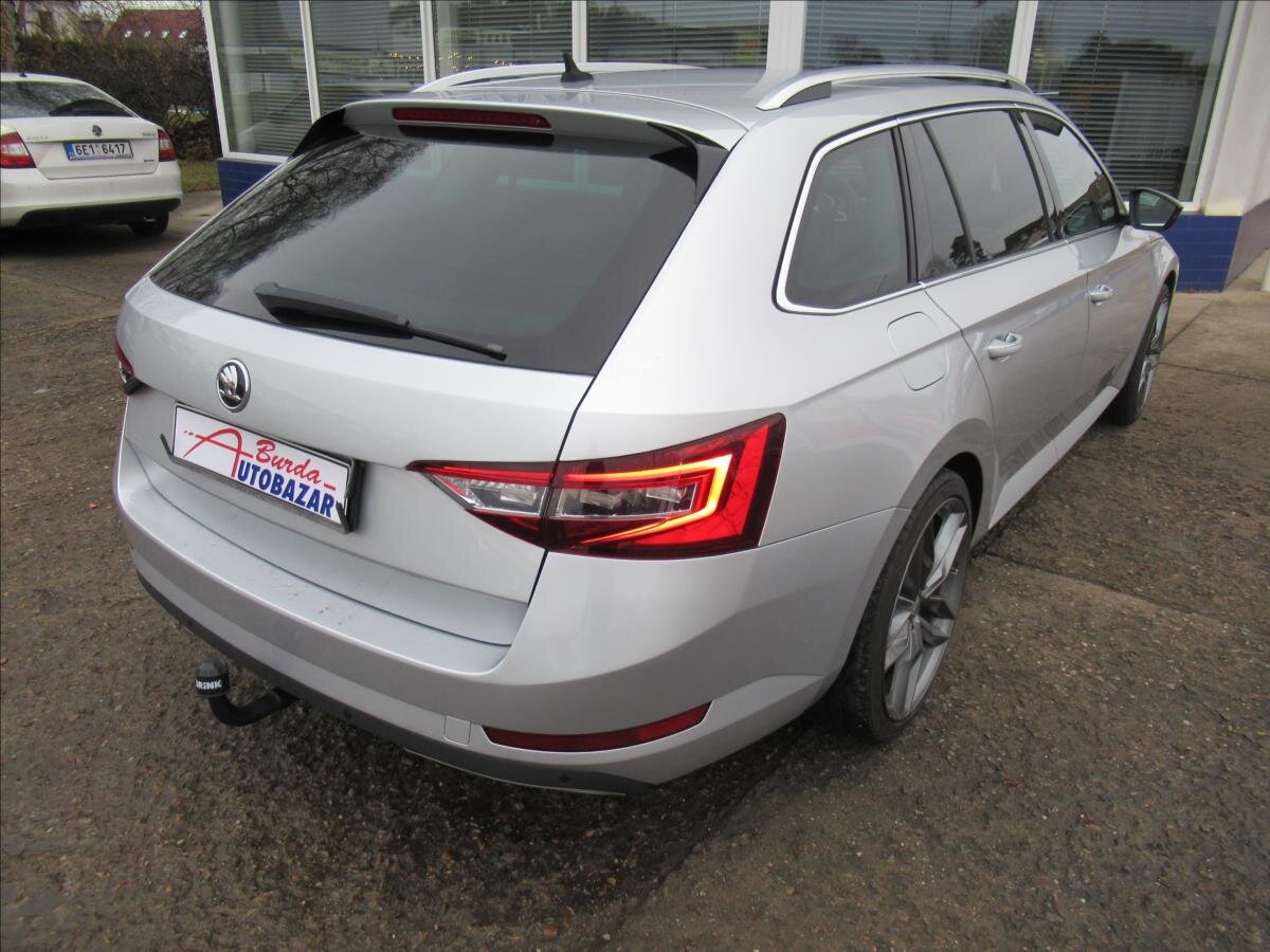 Škoda Superb Kombi 2,0 l 110 kw