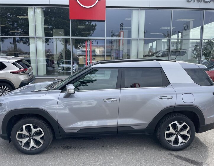 SsangYong Torres SUV / Terénní 1,5 l 120 kw