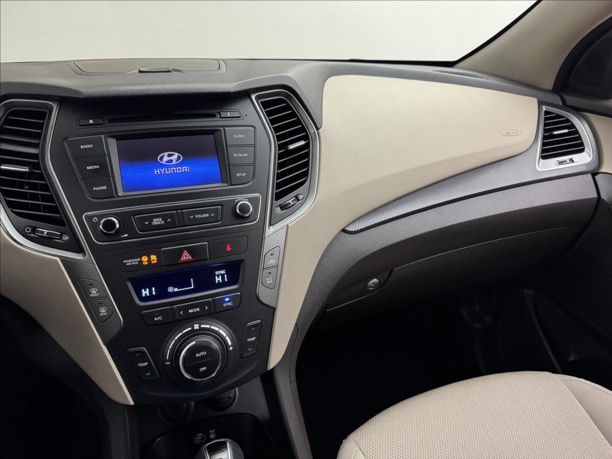 Hyundai Santa Fe SUV / Terénní 2,2 l 147 kw