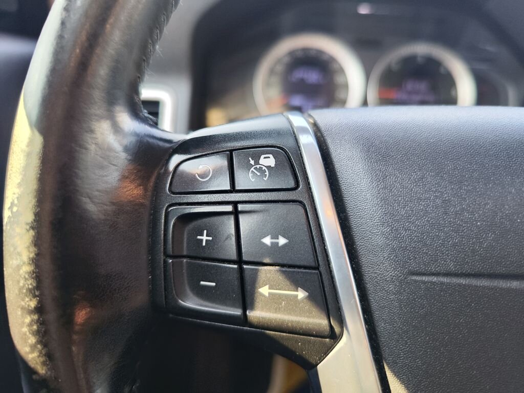 Volvo XC70 Kombi 2,4 l 151 kw