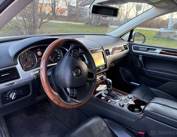 Volkswagen Touareg SUV / Terénní 0,0 193 kw