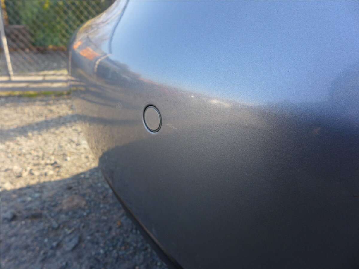 Audi A4 Kombi 2,0 l 105 kw