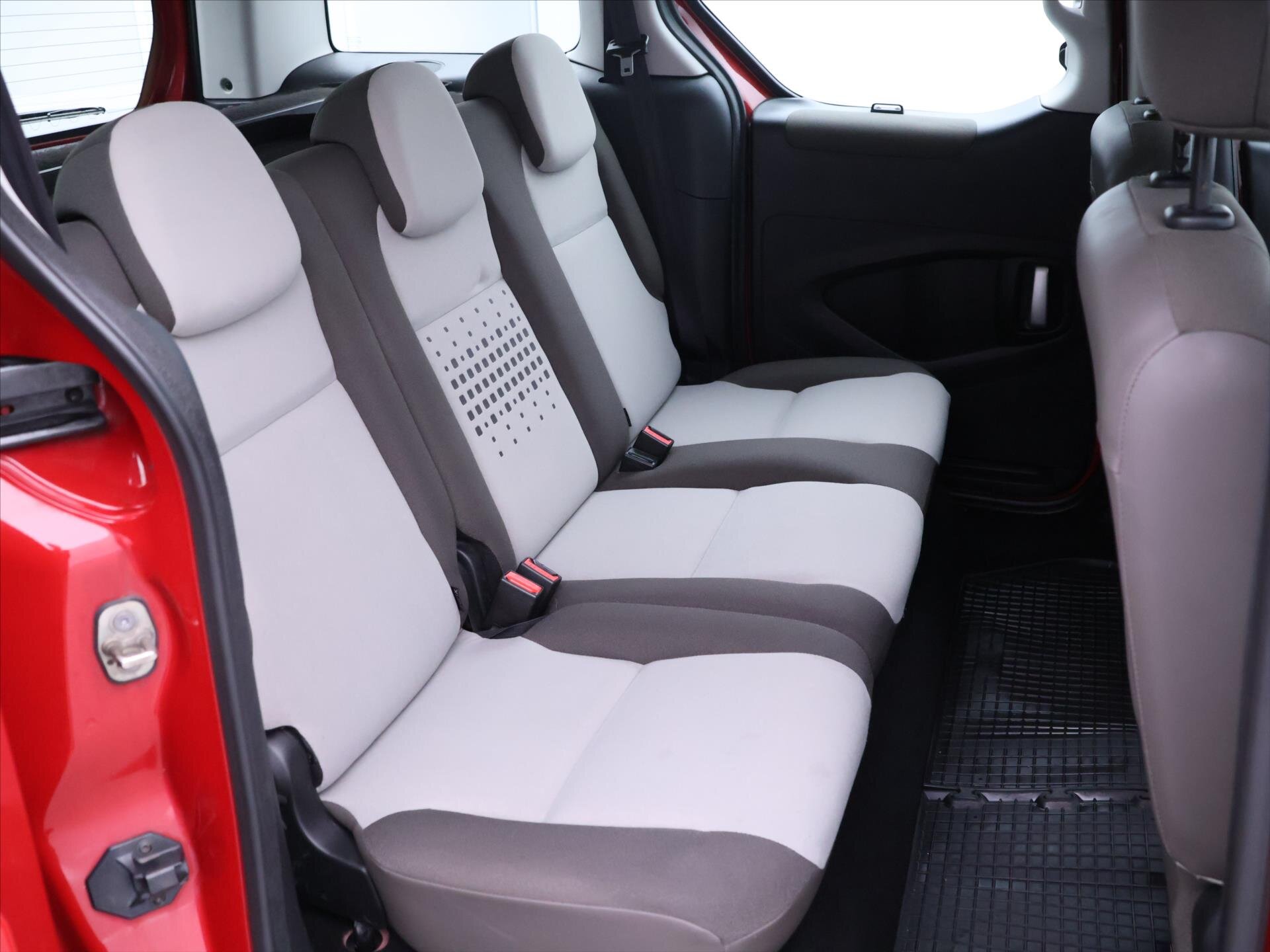 Citroën Berlingo MPV 1,6 l 72 kw