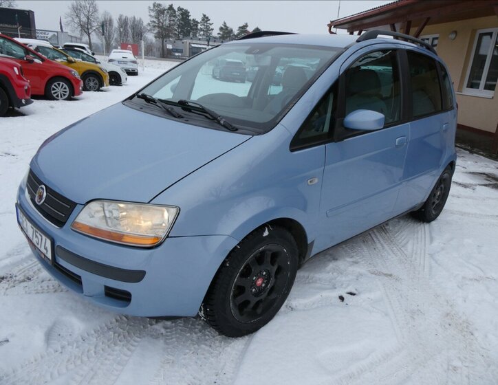 Fiat Idea Hatchback 1,4 l 70 kw