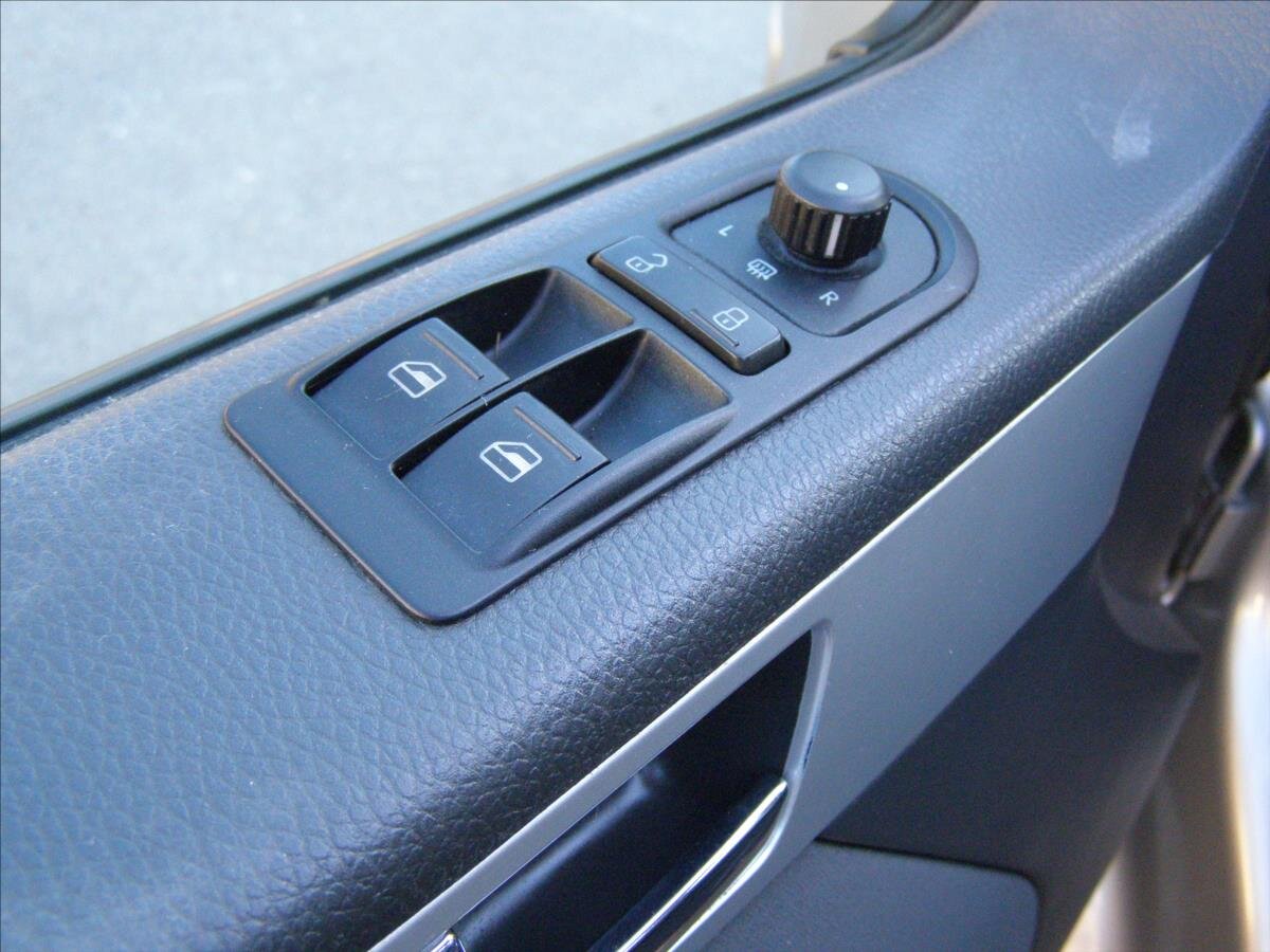 Volkswagen Multivan MPV 2,0 l 132 kw