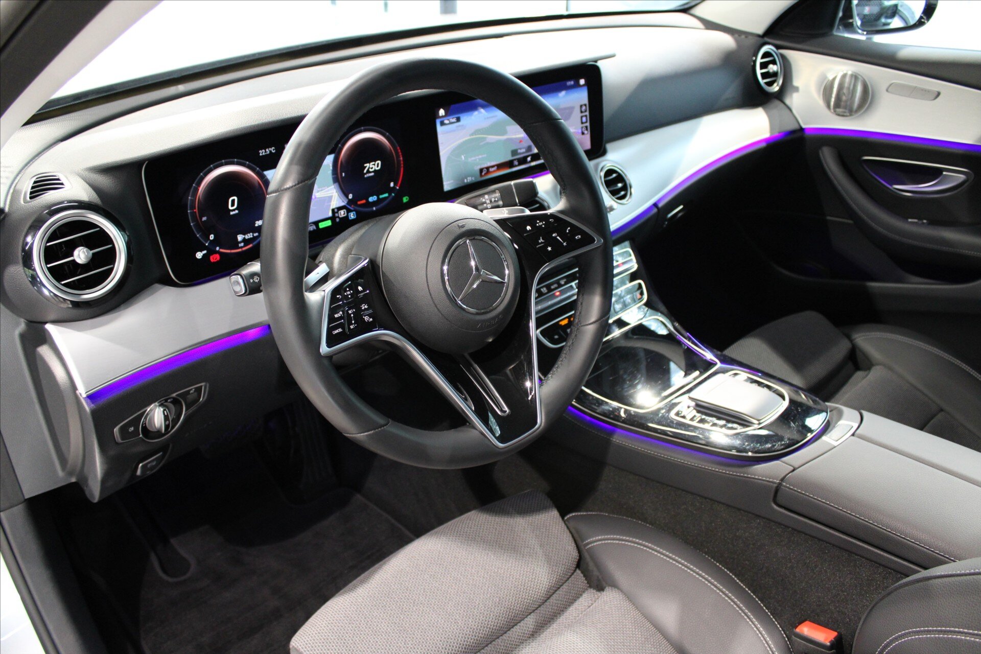 Mercedes-Benz Třídy E Kombi 2,0 l 147 kw