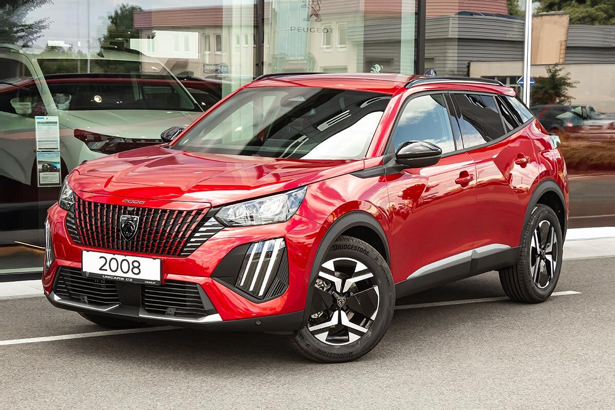Peugeot 2008 SUV / Terénní 1,2 l 107 kw