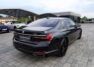 BMW Řada 7 Sedan / Limuzína 4,4 l 390 kw