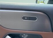 Mercedes-Benz GLB SUV / Terénní 1,3 l 100 kw