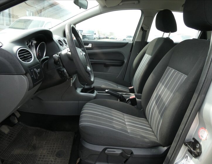 Ford Focus Kombi 1,6 l 74 kw